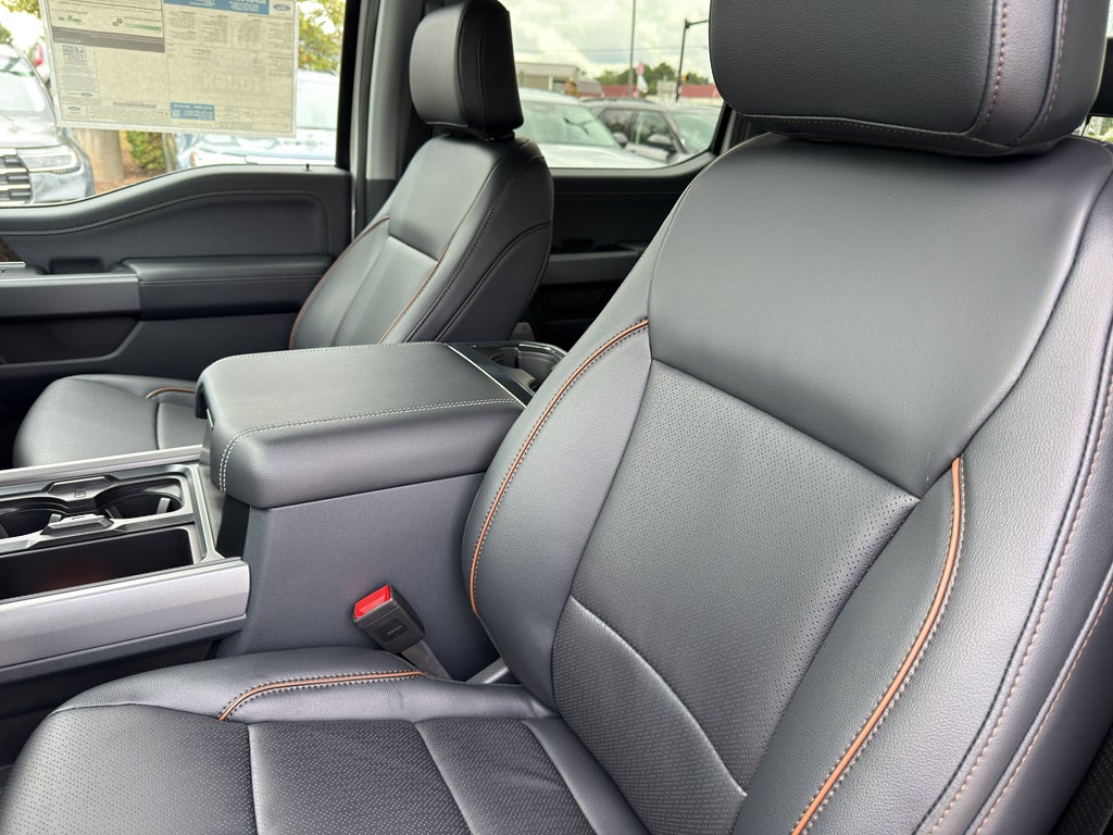 2026 Ford F-350 XLT 2WD Crew Cab 6.75' Box