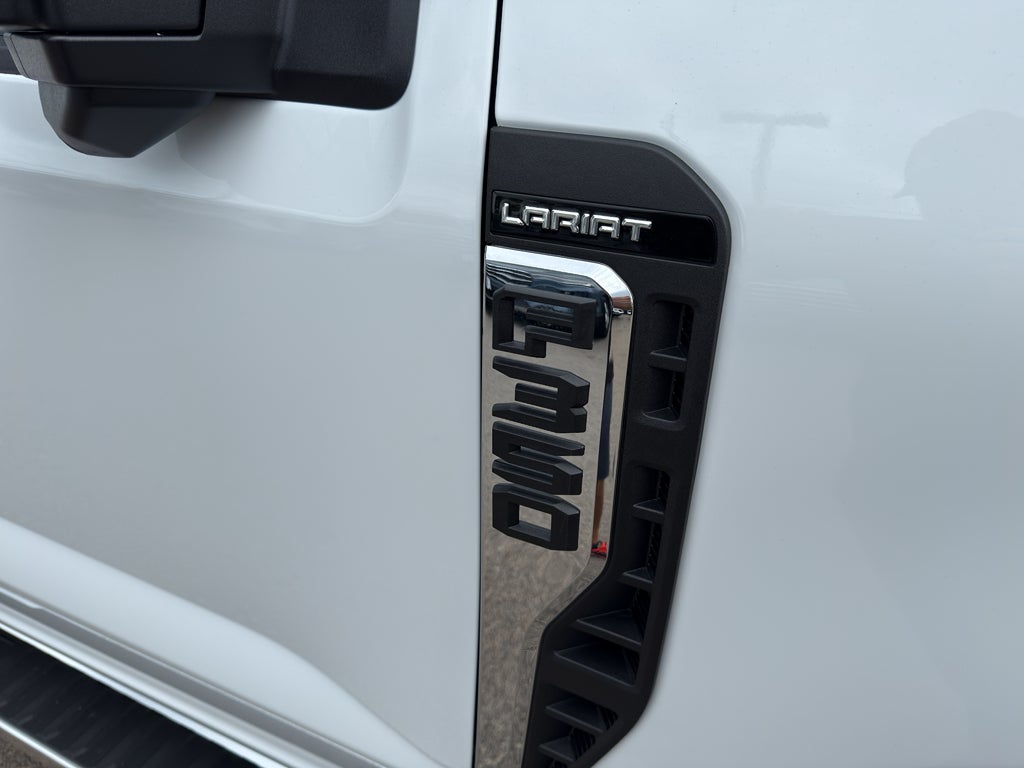 2026 Ford F-350 XLT 2WD Crew Cab 6.75' Box