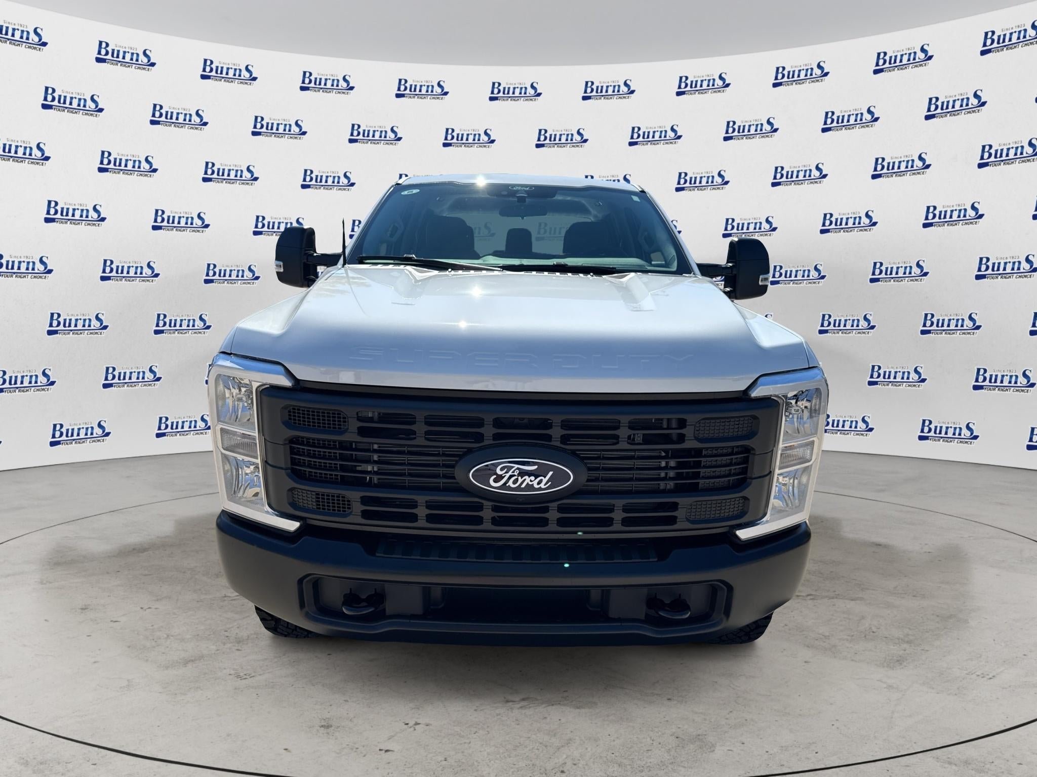 2027 Ford F-350 XL 4WD Crew Cab 6.75' Box