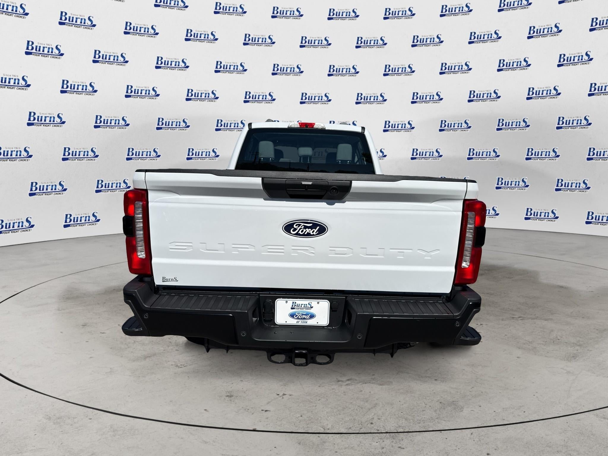 2027 Ford F-350 XL 4WD Crew Cab 6.75' Box