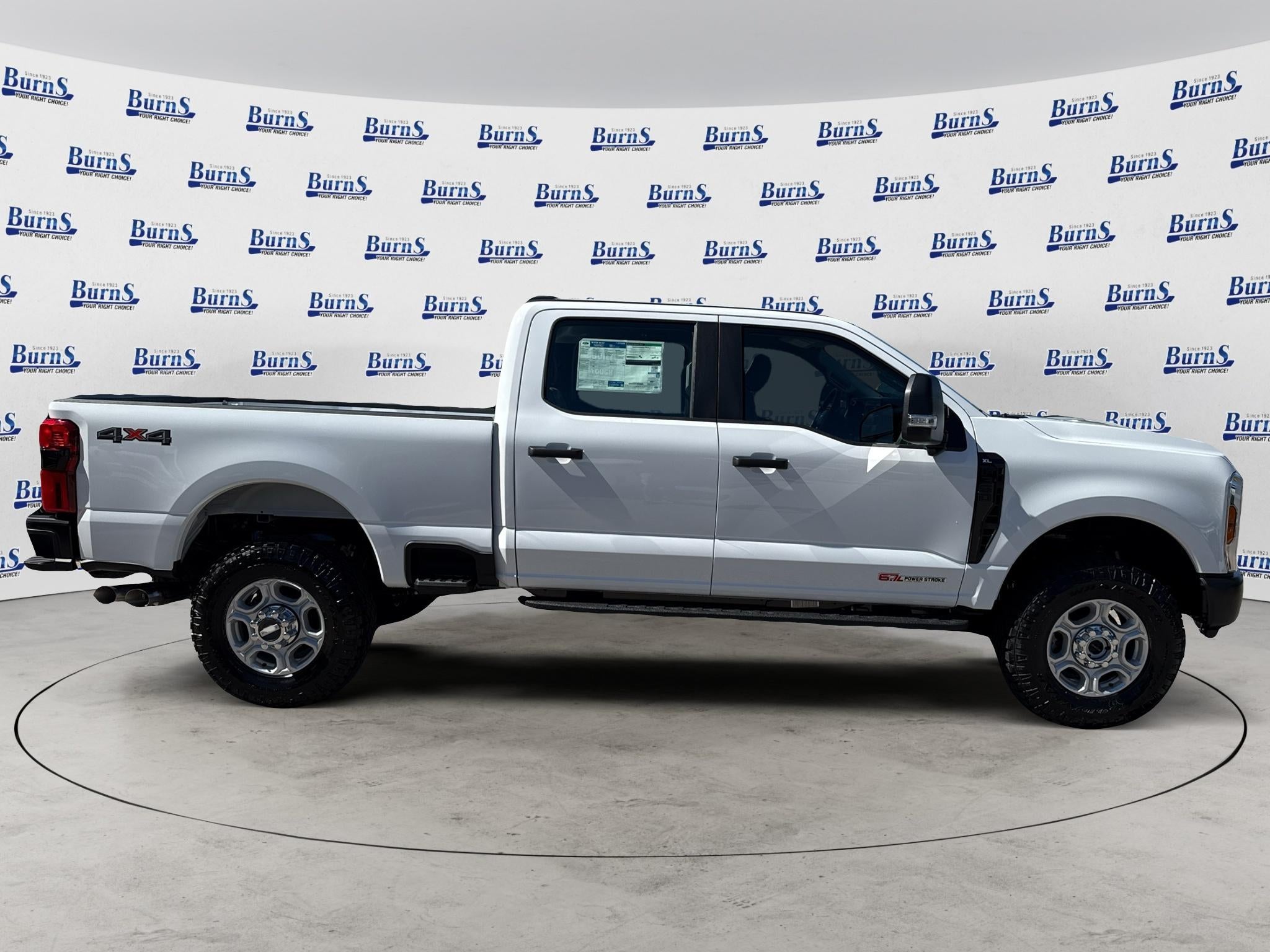 2027 Ford F-350 XL 4WD Crew Cab 6.75' Box