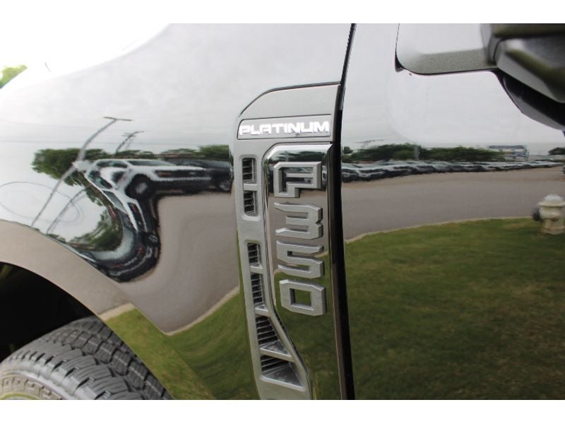 2025 Ford F-350 Platinum