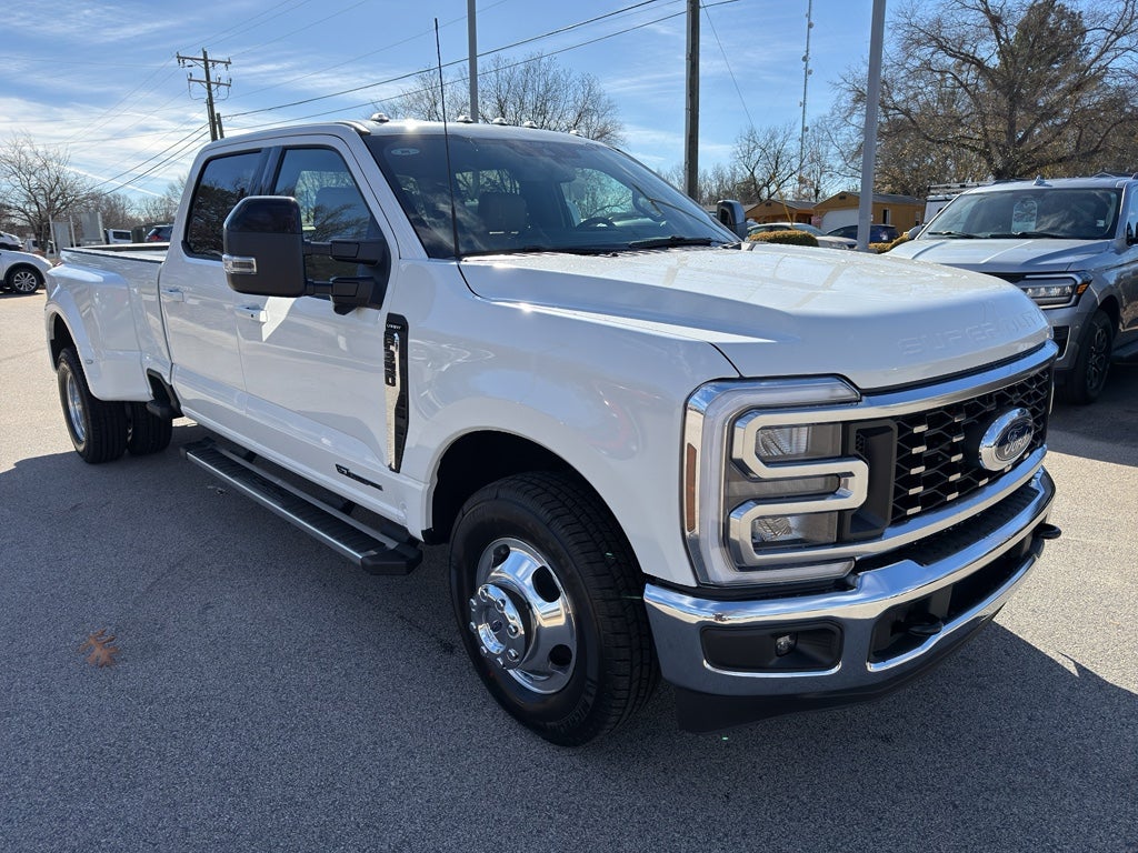 2026 Ford F-350 LARIAT