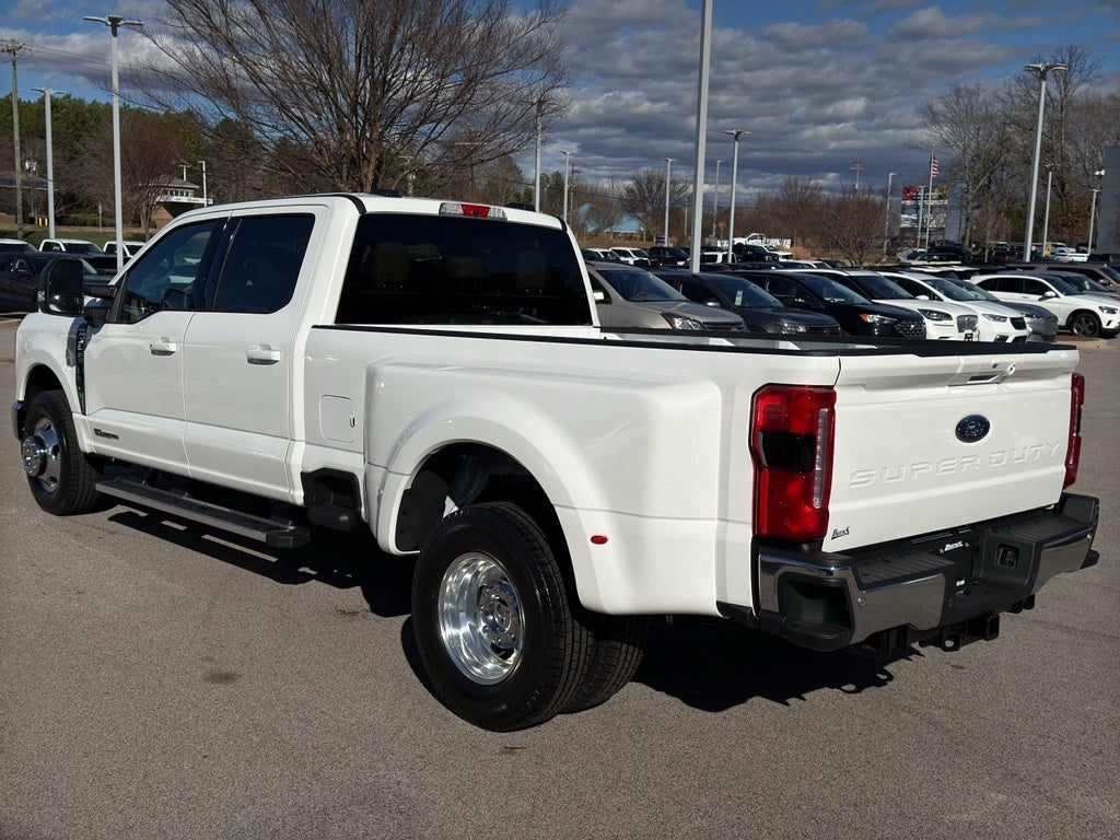2026 Ford F-350 LARIAT