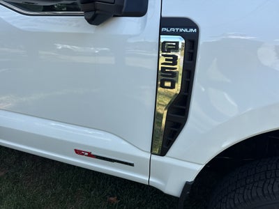 2026 Ford F-350 Platinum