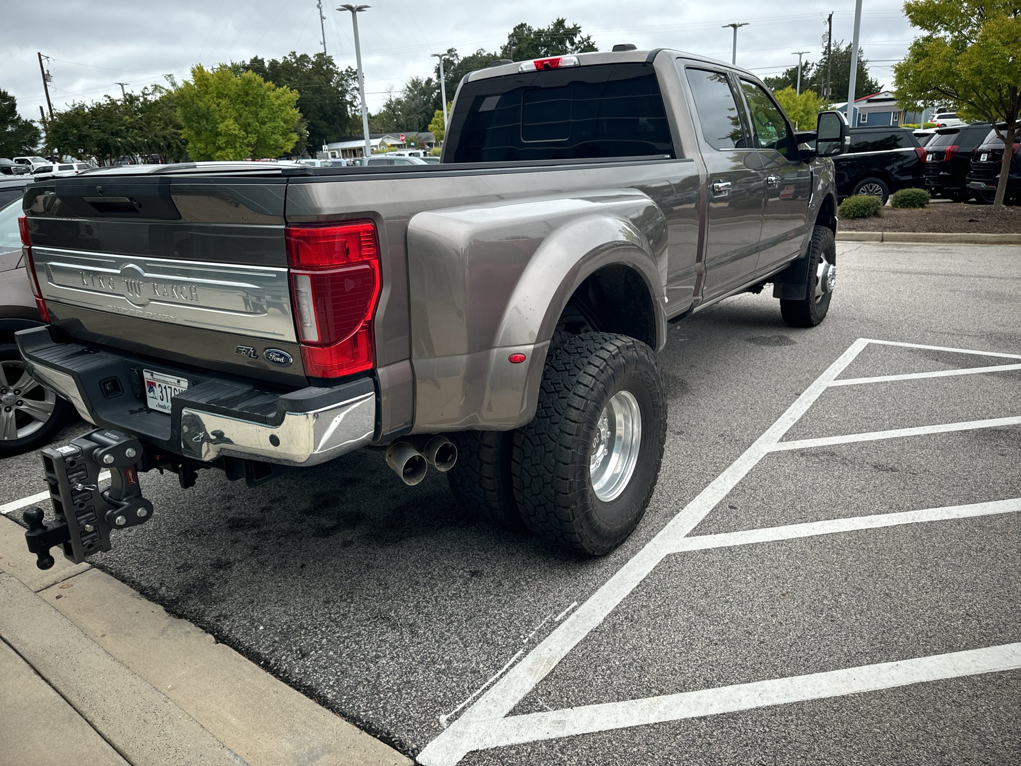 2022 Ford F-350 Base