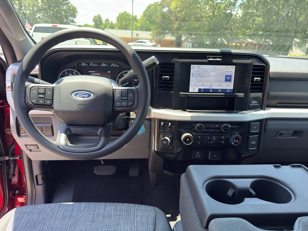 2026 Ford F-350 XLT