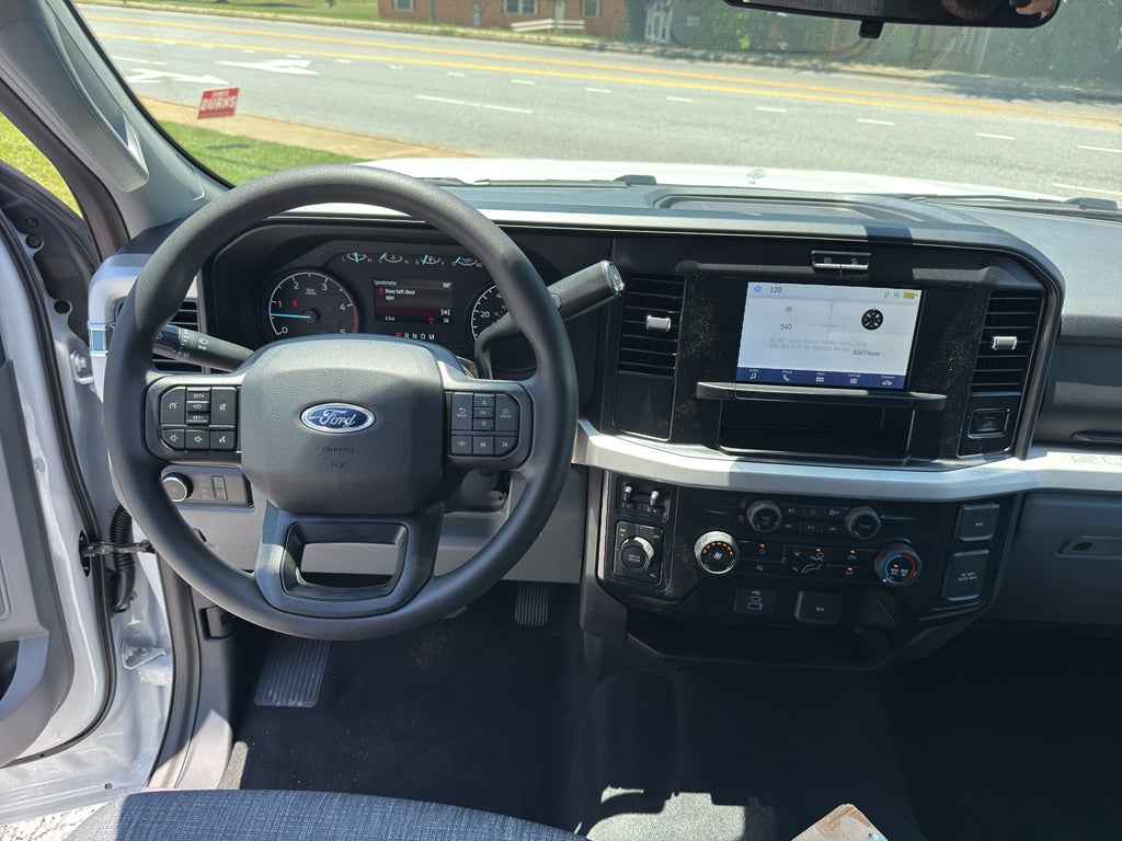 2026 Ford F-350 XLT