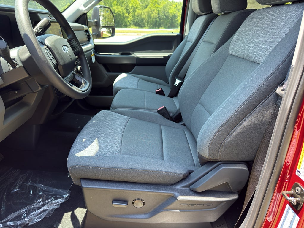2026 Ford F-350 XLT