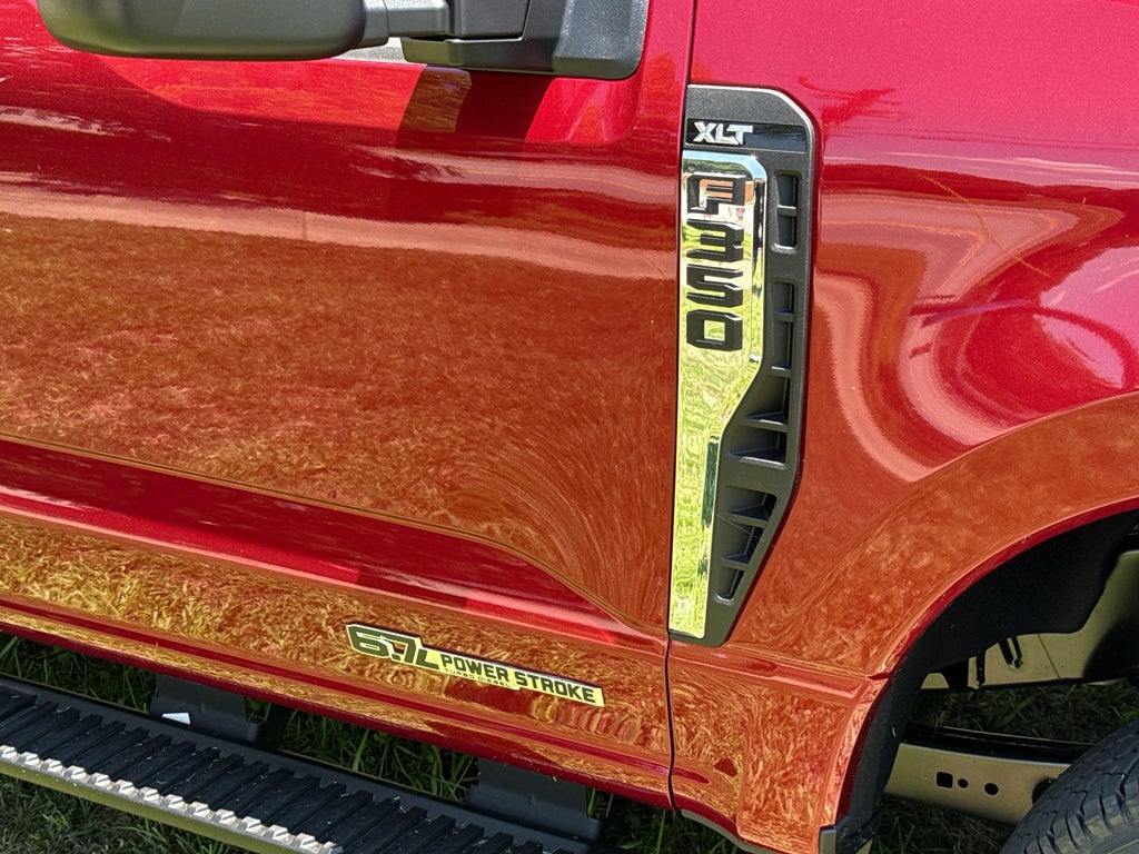 2026 Ford F-350 XLT