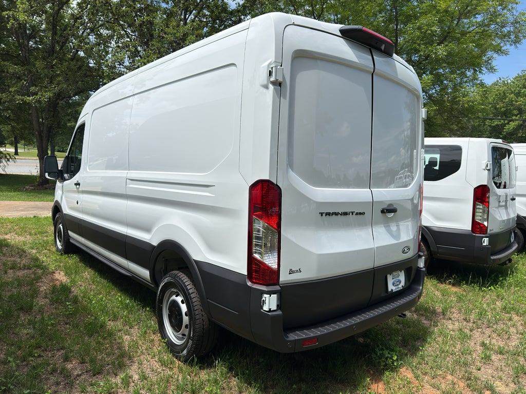 2026 Ford Transit Van Base