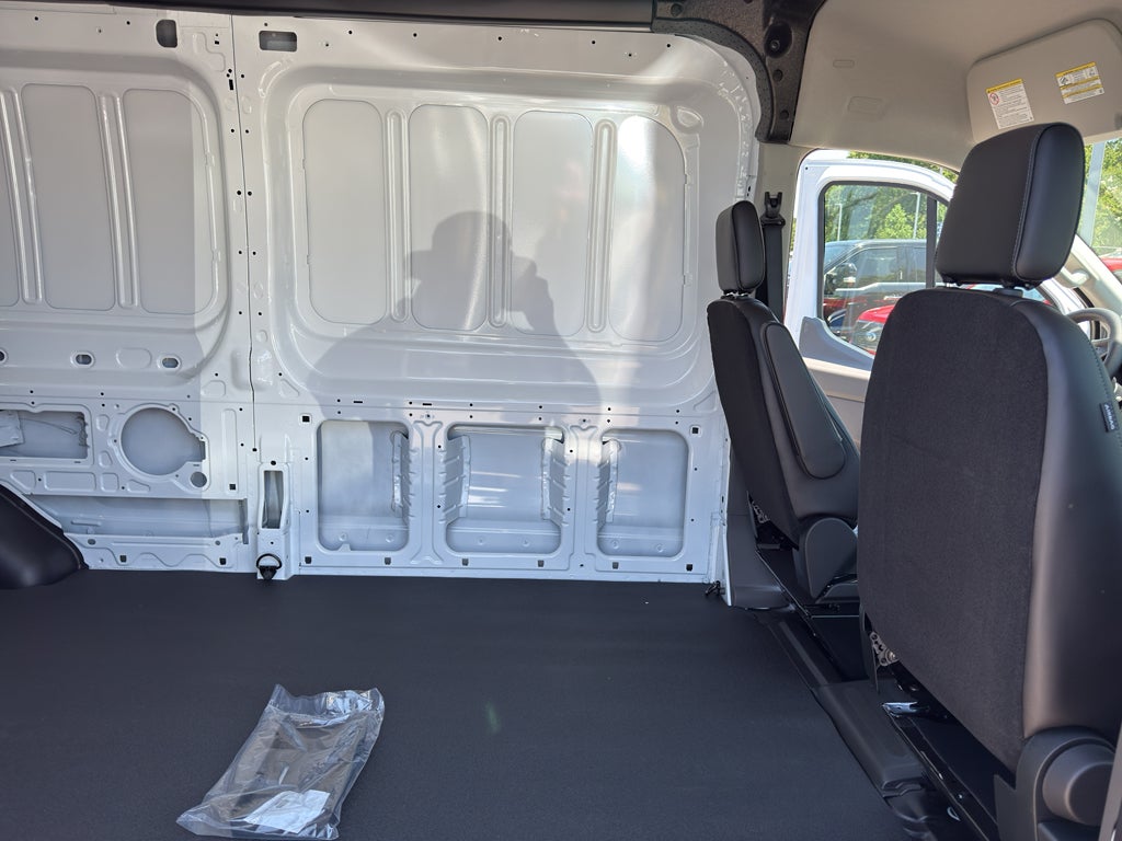 2025 Ford Transit Van Base