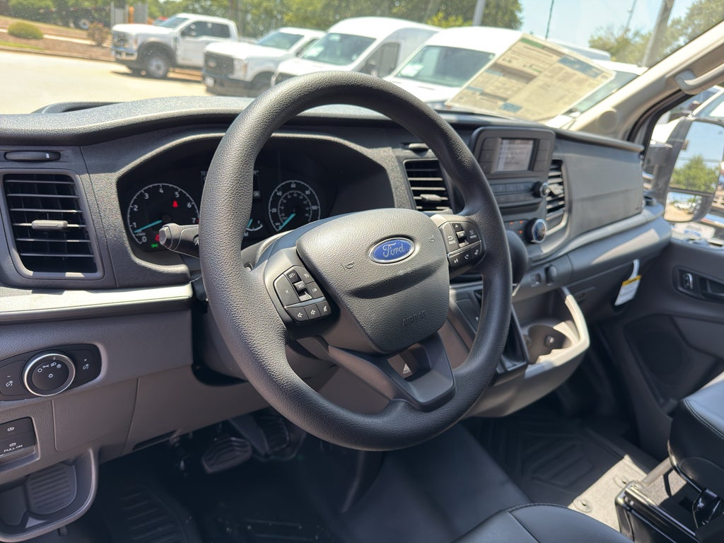 2025 Ford Transit Van Base