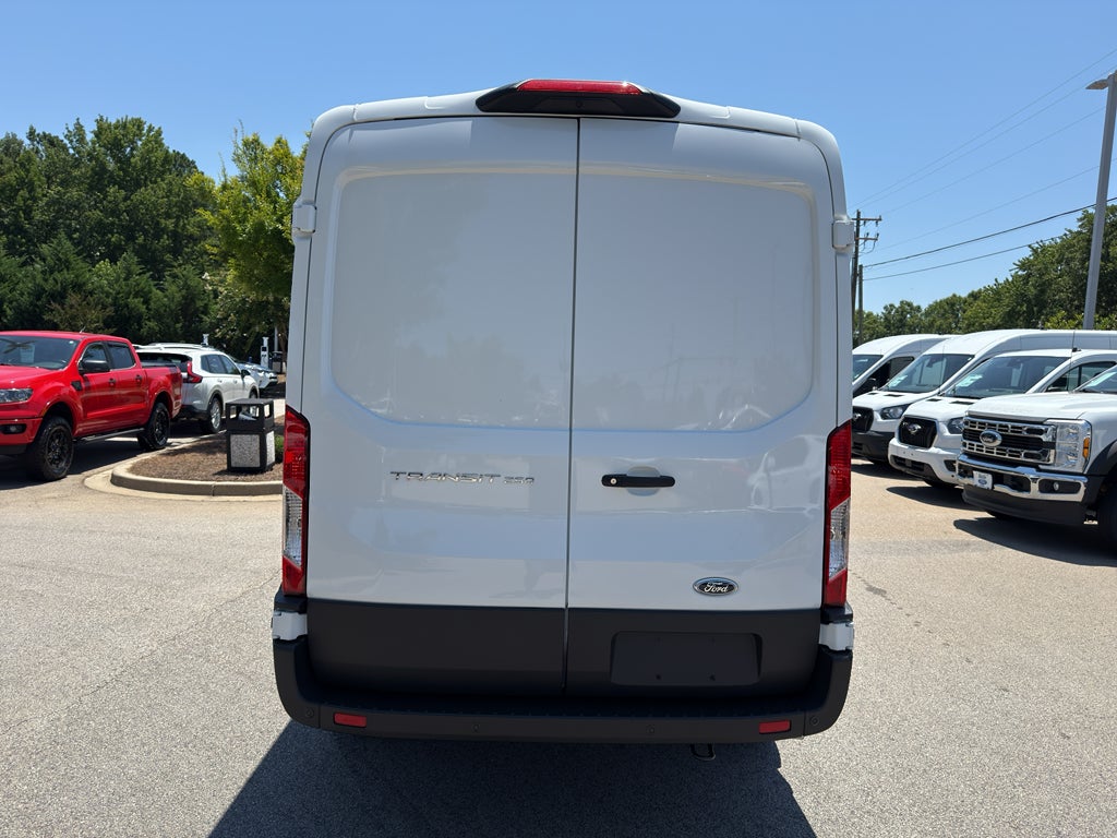 2025 Ford Transit Van Base