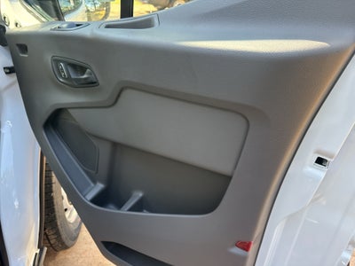 2027 Ford Transit Van Base