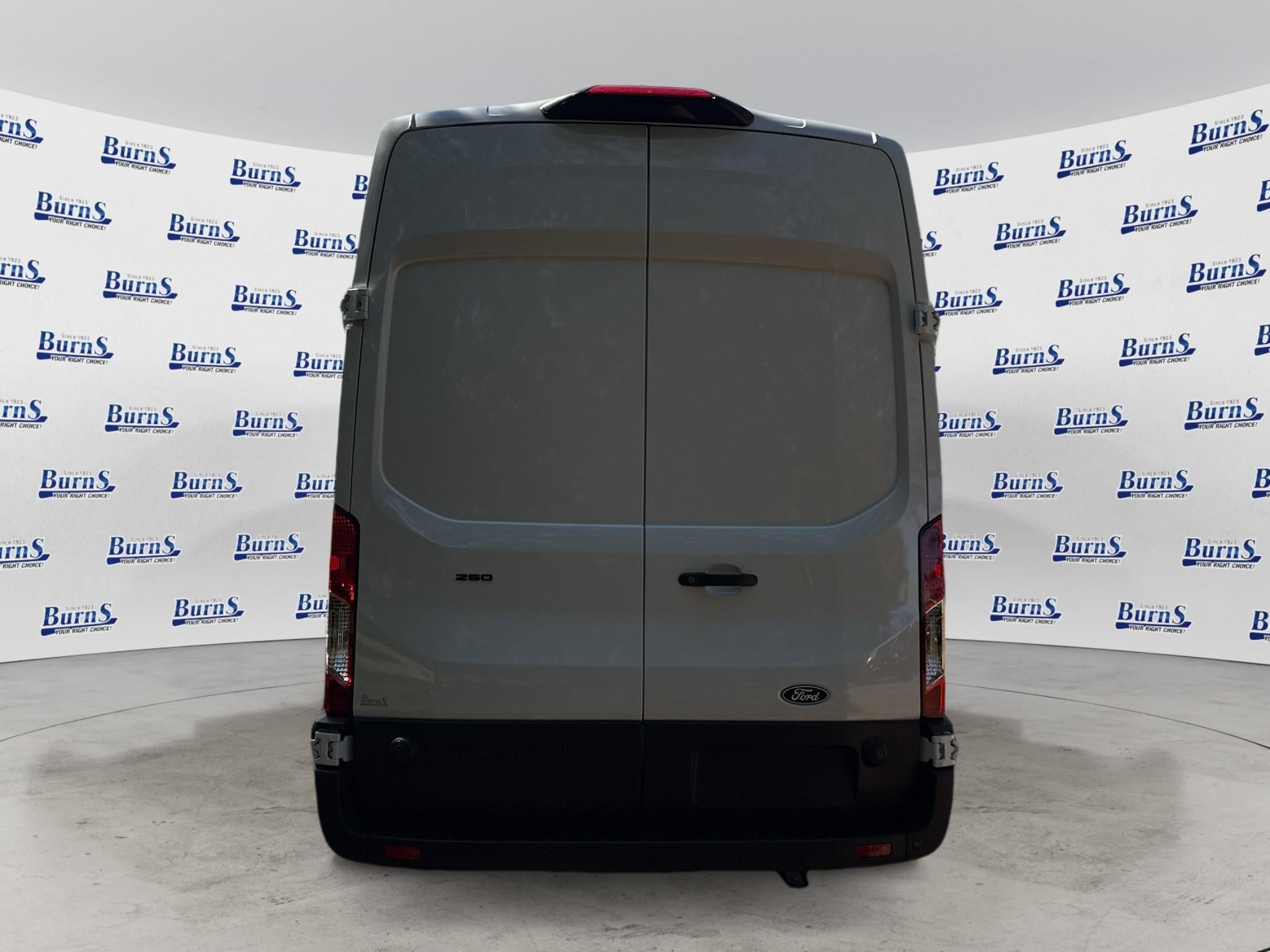 2027 Ford Transit Van Base