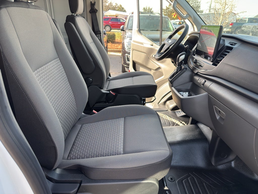 2026 Ford Transit Van Base