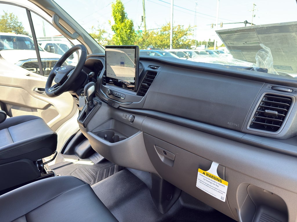 2025 Ford Transit Van Base