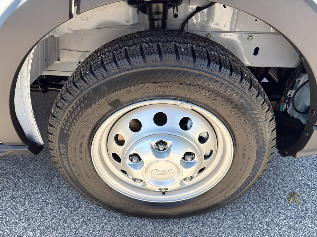 2025 Ford Transit Van Base