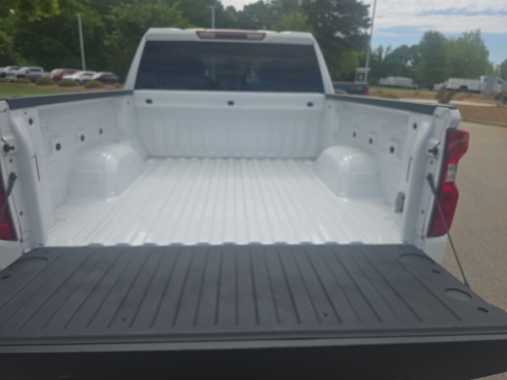 2023 Chevrolet Silverado LT