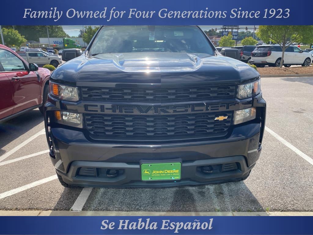 2021 Chevrolet Silverado 1500 Custom 4X4 Crew Cab Short Box's photo