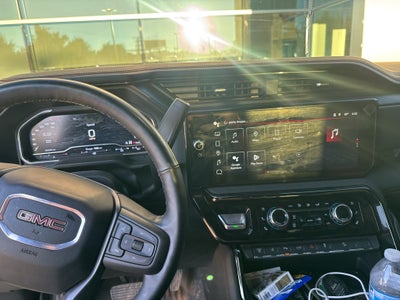 2024 GMC Sierra AT4