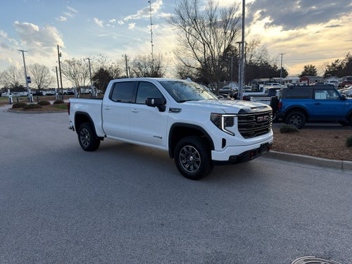 2025 GMC Sierra AT4