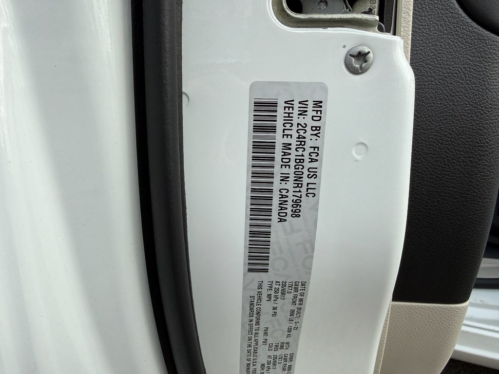 2022 Chrysler Pacifica Touring L