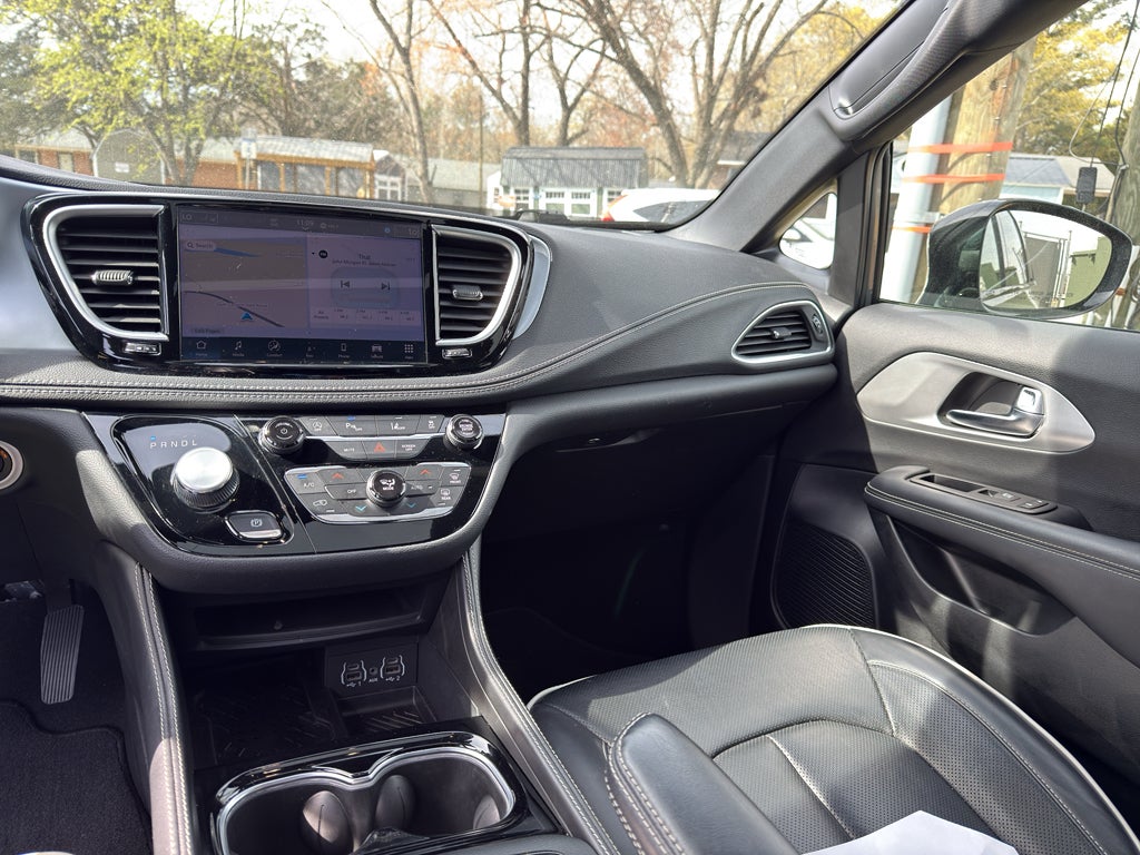 2025 Chrysler Pacifica Limited