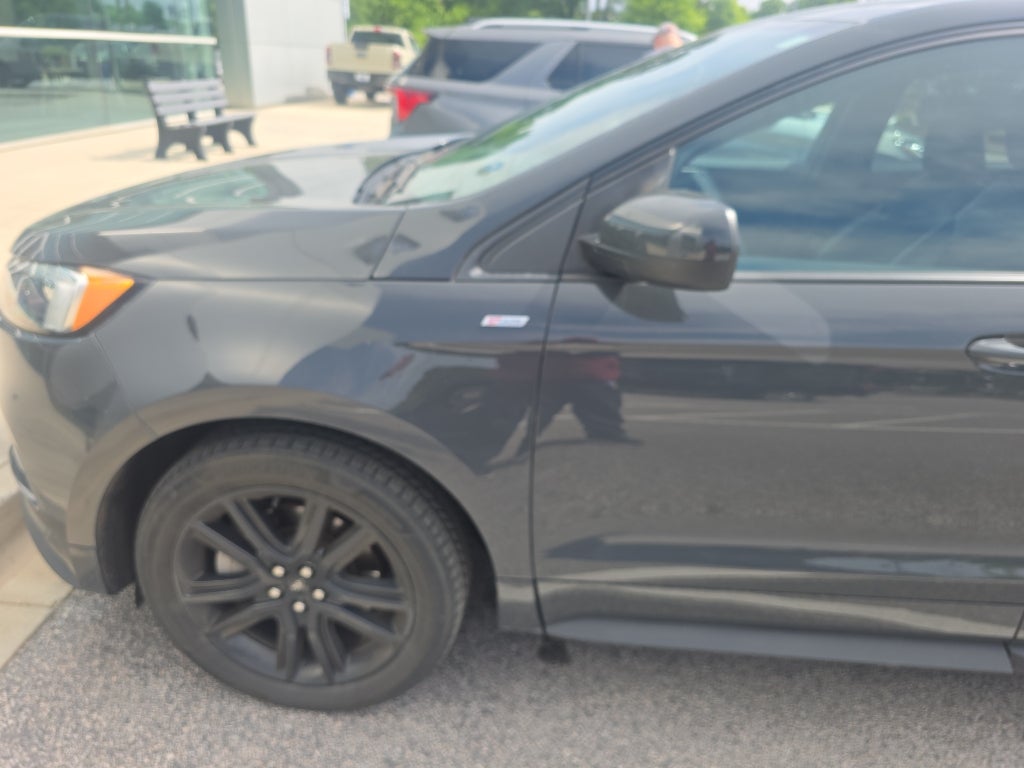 2021 Ford Edge ST-Line