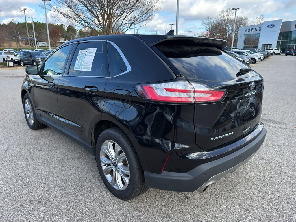2022 Ford Edge Titanium