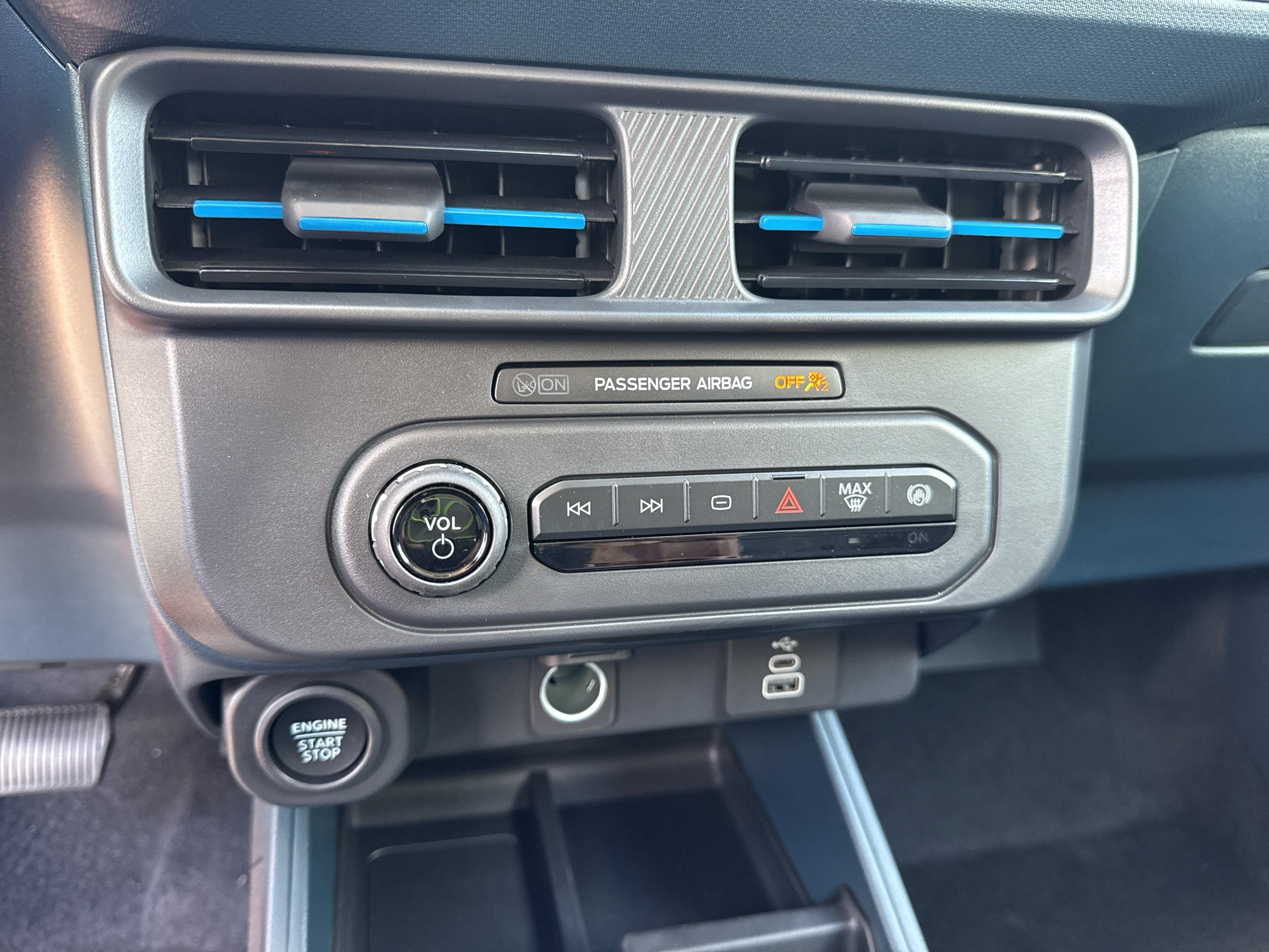 2026 Ford Maverick Lobo Standard