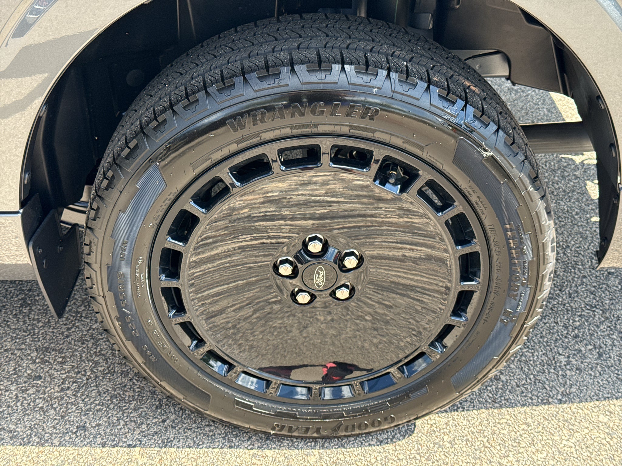 2026 Ford Maverick Lobo Standard