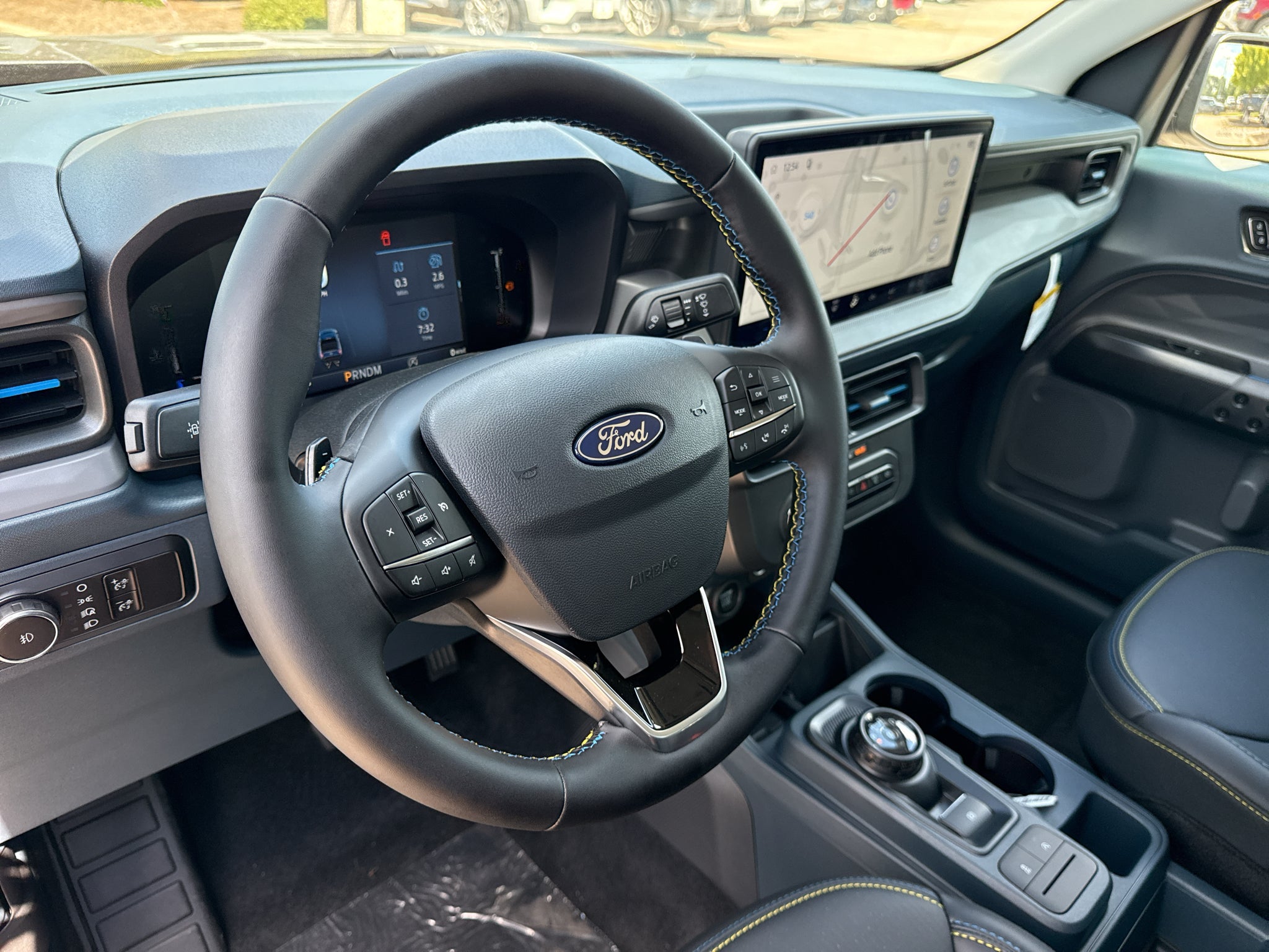 2026 Ford Maverick Lobo Standard