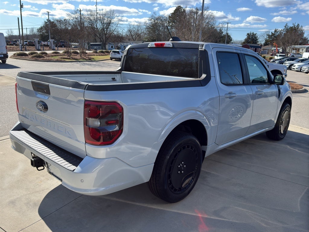 2026 Ford Maverick Lobo Standard