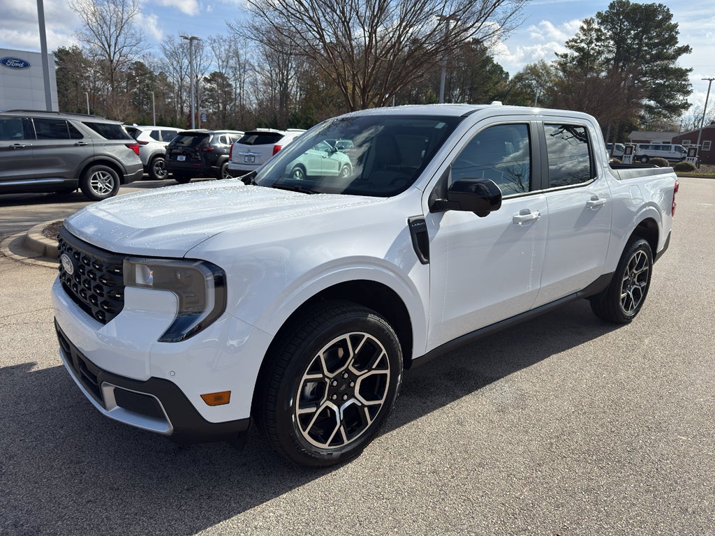 2025 Ford Maverick LARIAT