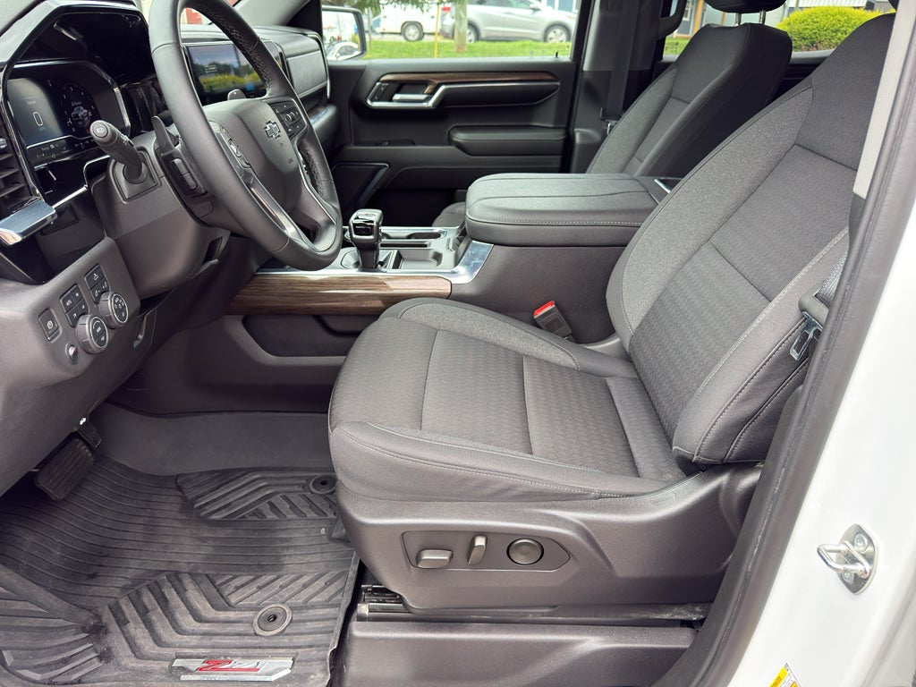 2024 Chevrolet Silverado LT Trail Boss