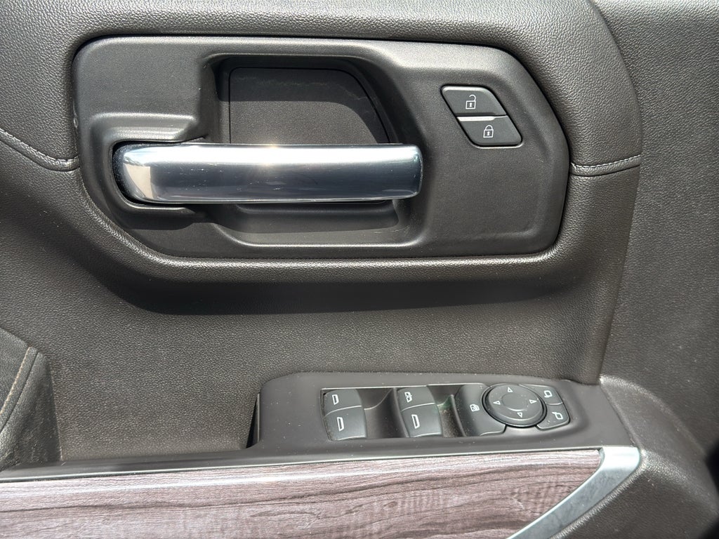 2020 Chevrolet Silverado RST