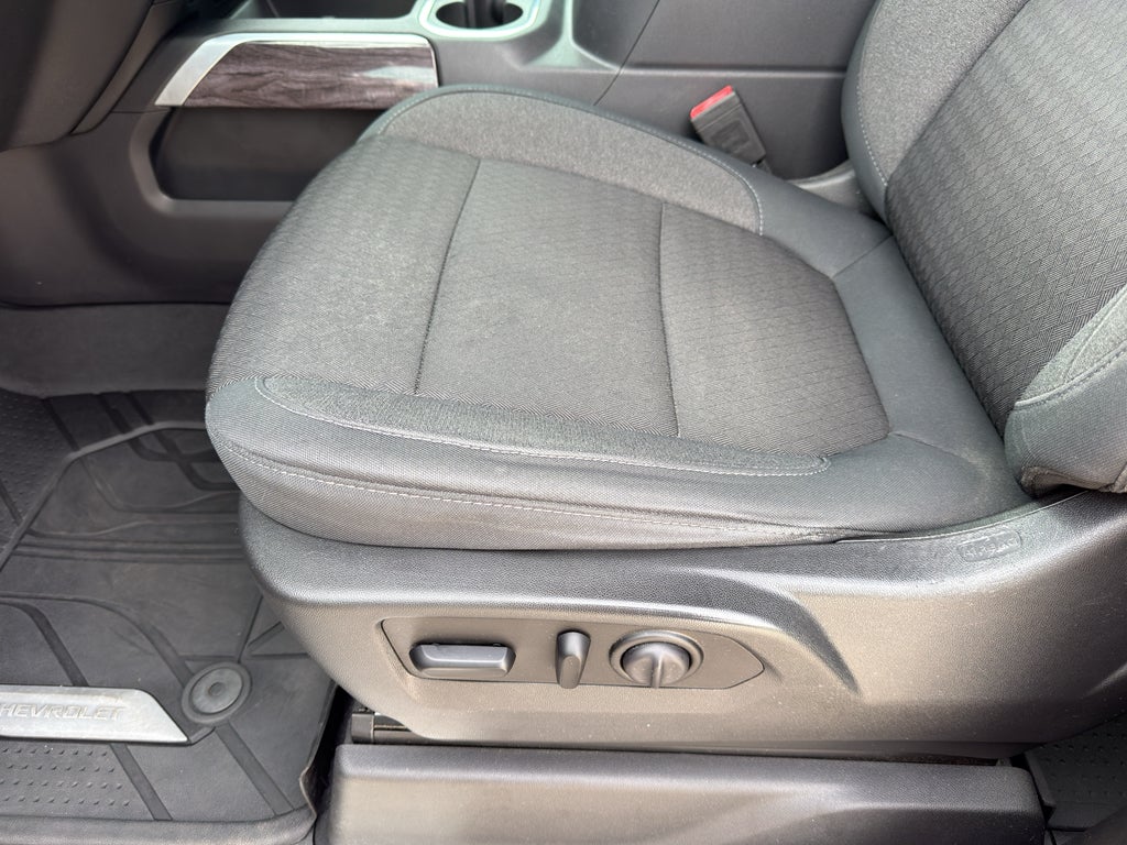 2020 Chevrolet Silverado RST