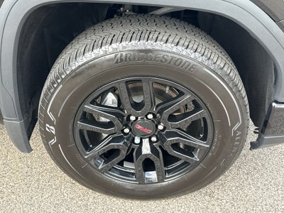 2024 GMC Sierra Elevation