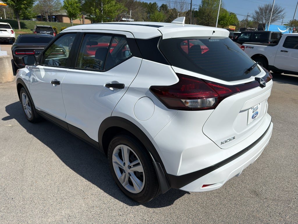 2024 Nissan Kicks S