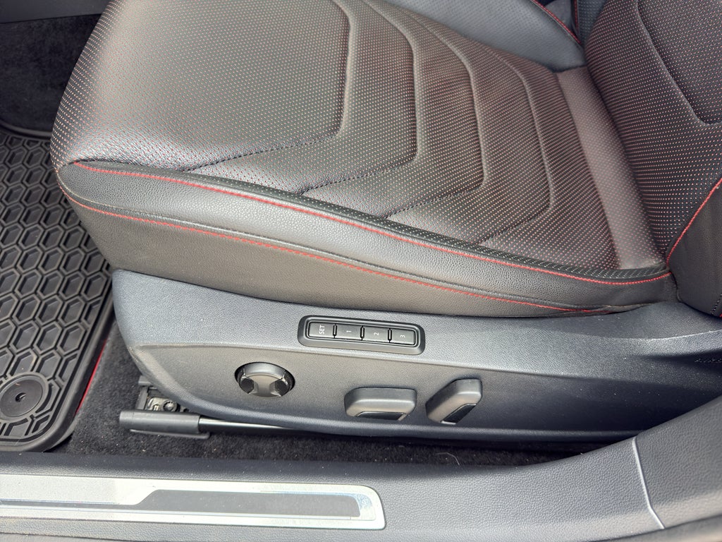 2024 Volkswagen Jetta GLI Autobahn