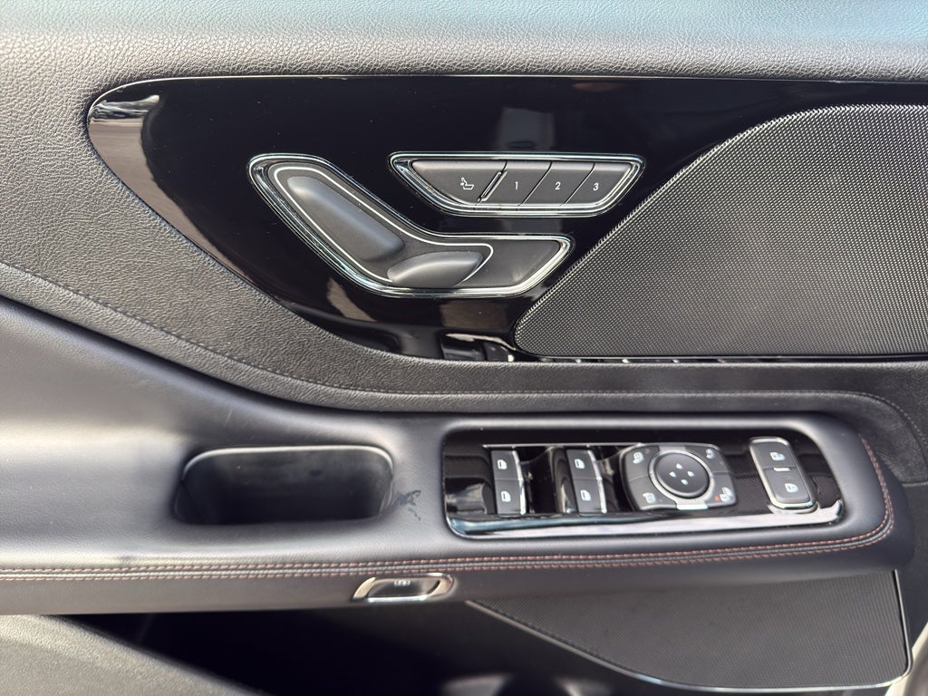 2023 Lincoln Aviator Standard