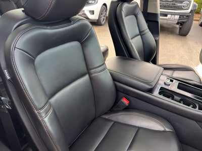 2023 Lincoln Aviator Standard