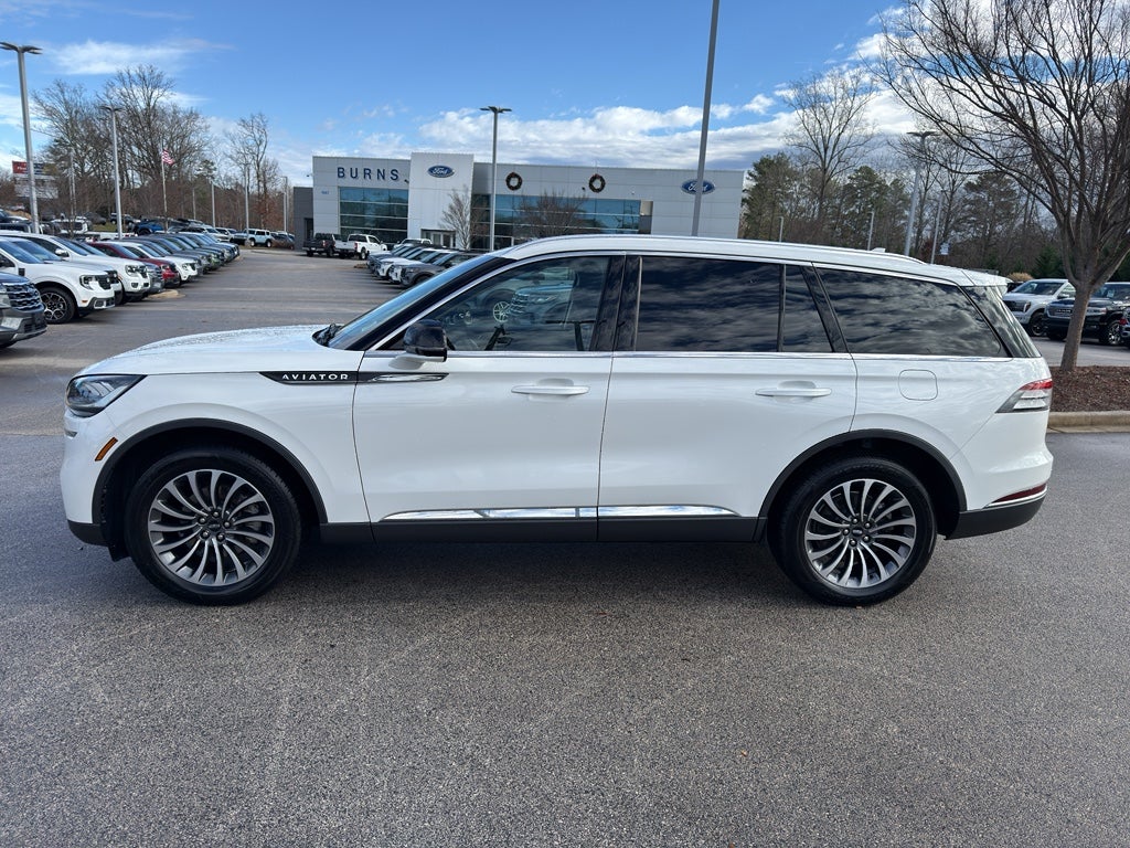 2023 Lincoln Aviator Standard