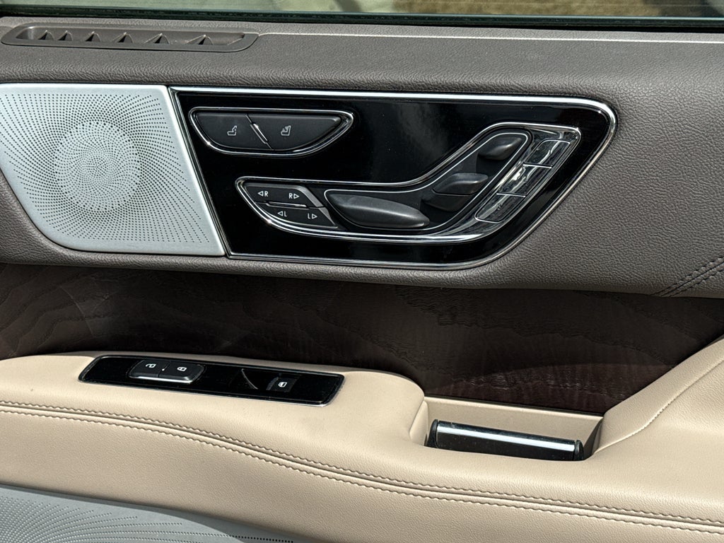 2023 Lincoln Navigator L Reserve