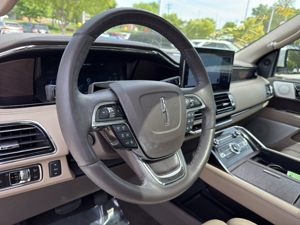 2023 Lincoln Navigator L Reserve