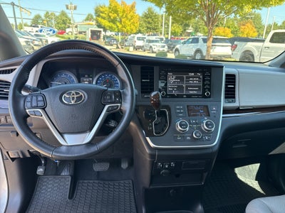 2020 Toyota Sienna Limited