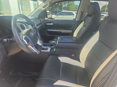 2018 Toyota Tundra SR5