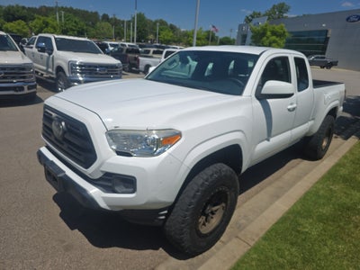2018 Toyota Tacoma SR